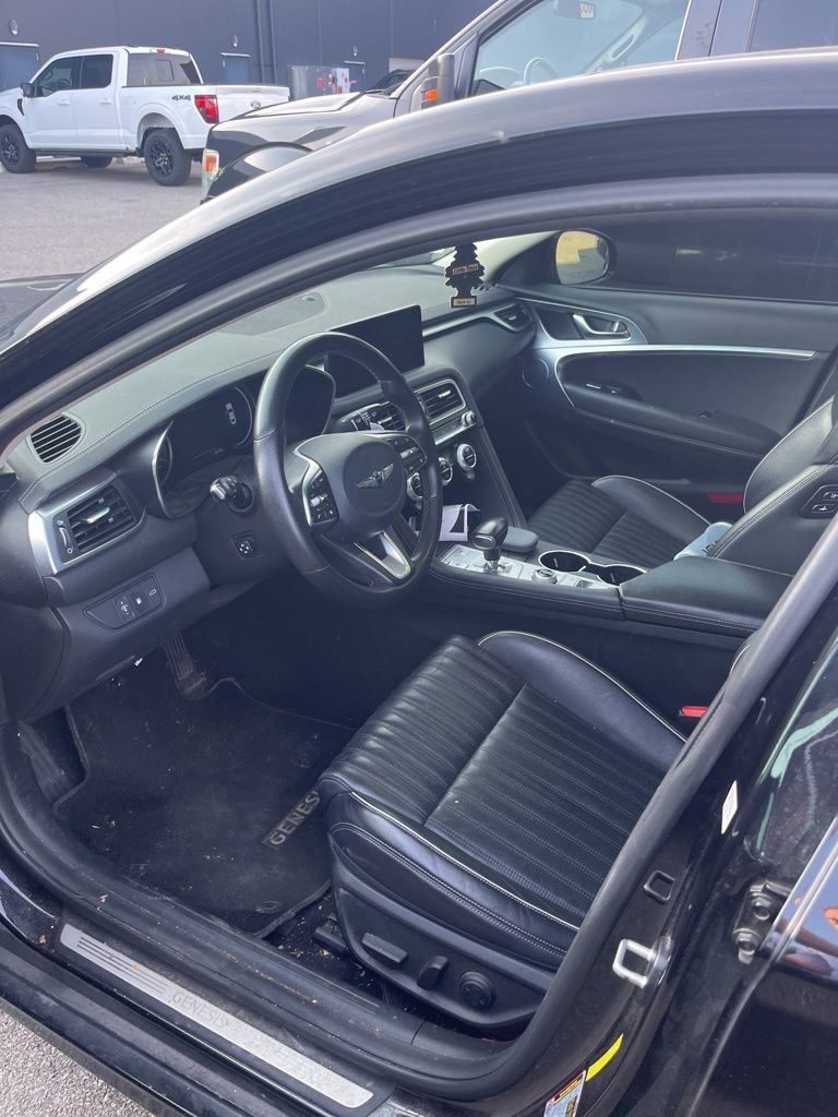 Used 2022 Genesis G70 2.0T w/ Prestige Package image 5