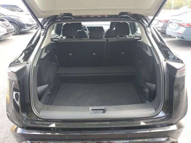 Certified 2023 Nissan Ariya FWD image 7