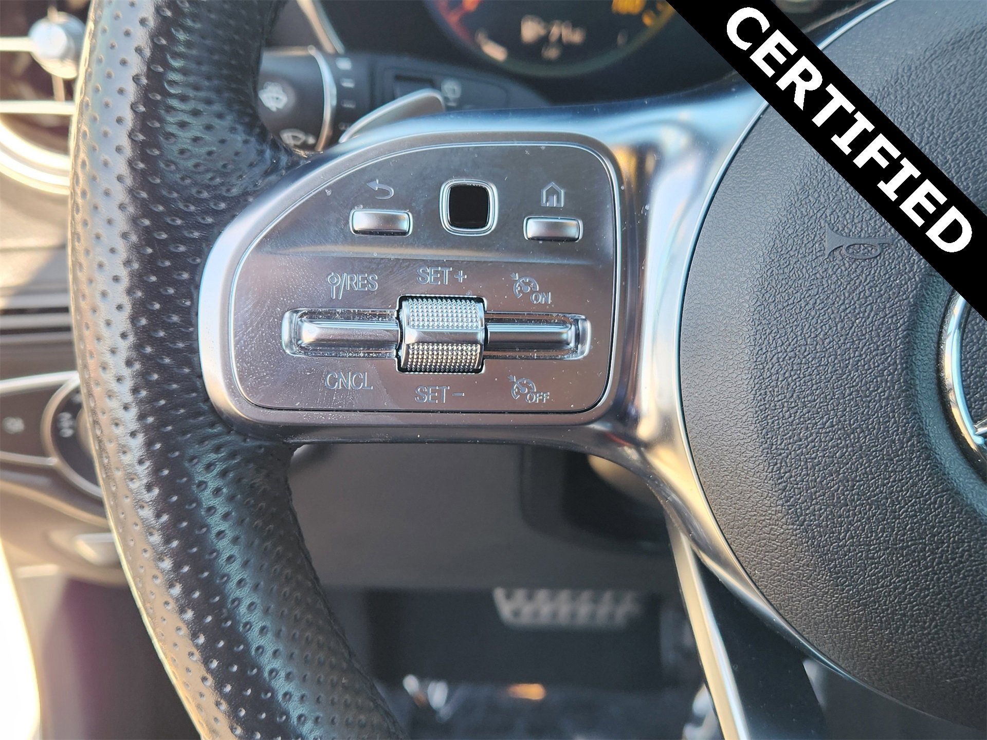 Certified 2021 Mercedes-Benz GLC 300 image 27