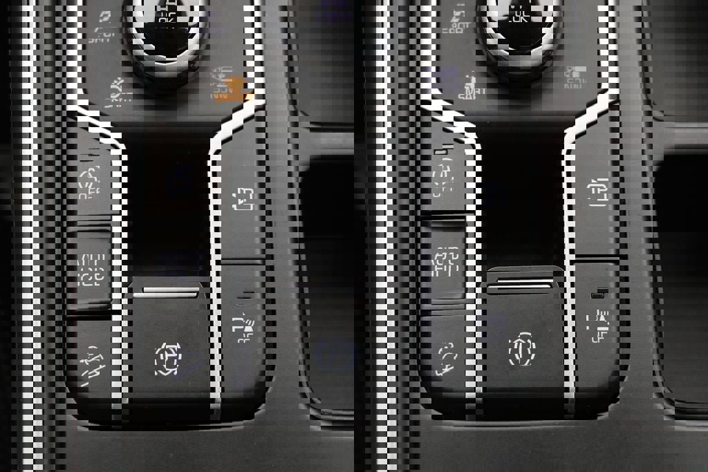 Used 2022 Kia Sorento X-Line EX image 25