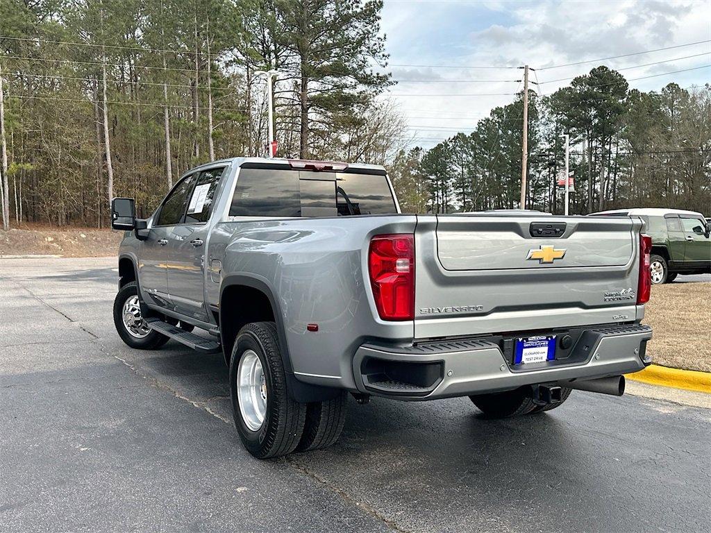 Used 2024 Chevrolet Silverado 3500 High Country w/ High Country Premium Package image 6