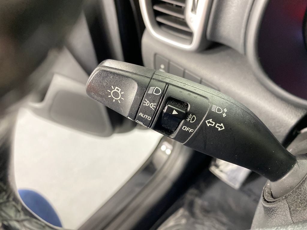 Used 2017 Kia Sportage EX image 17