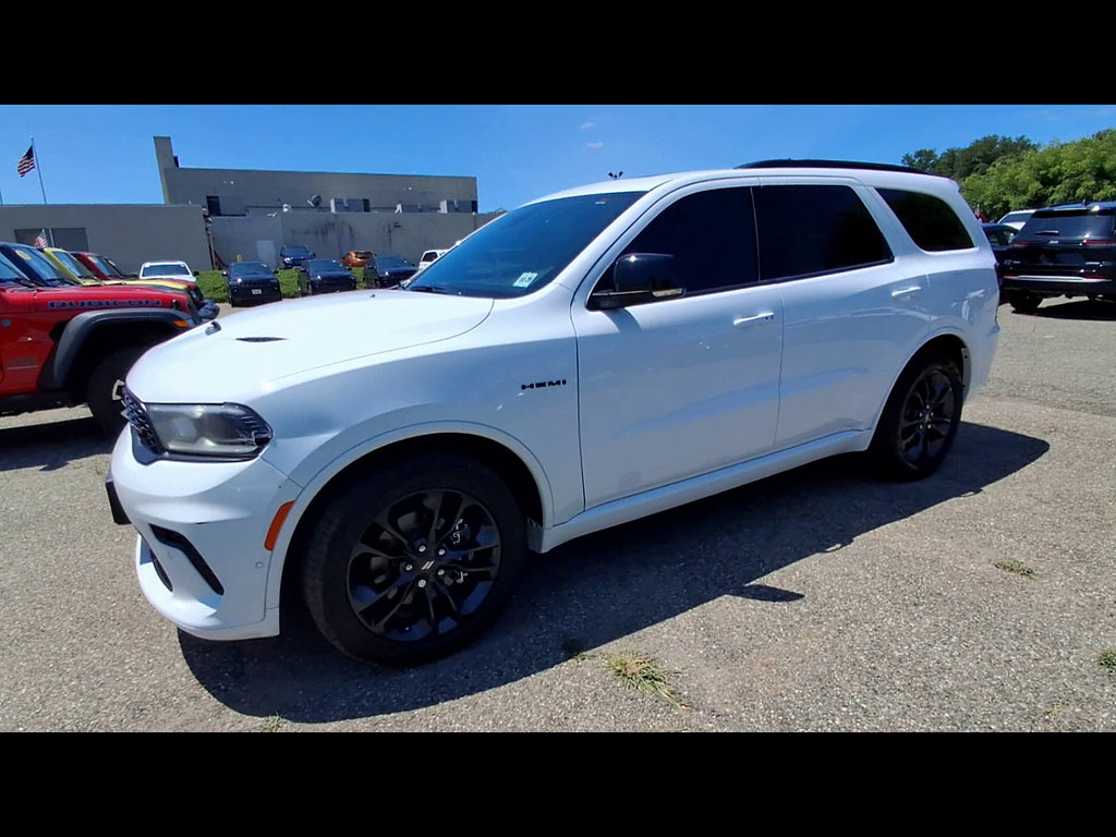 Certified 2025 Dodge Durango R/T AWD/4WD image 4