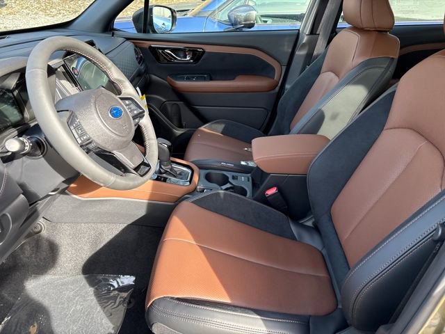 New 2025 Subaru Forester Touring image 4