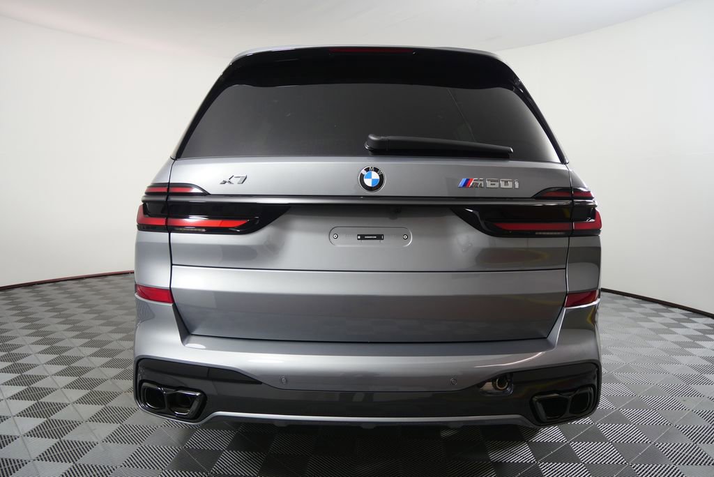 Used 2026 BMW X7 M60i image 4