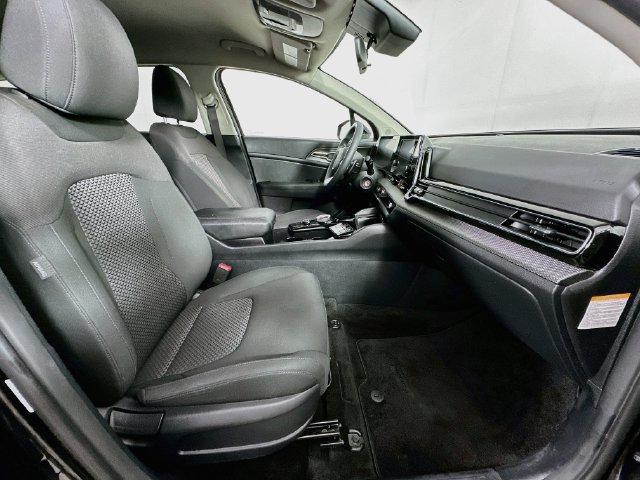 Used 2024 Kia Sportage LX AWD/4WD image 27