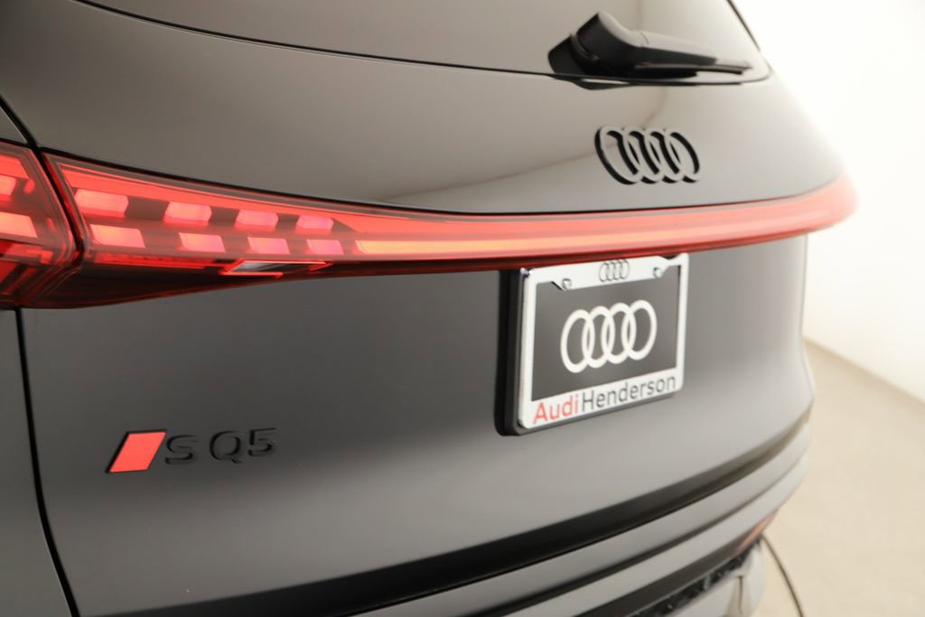 New 2025 Audi SQ5 Premium Plus image 29