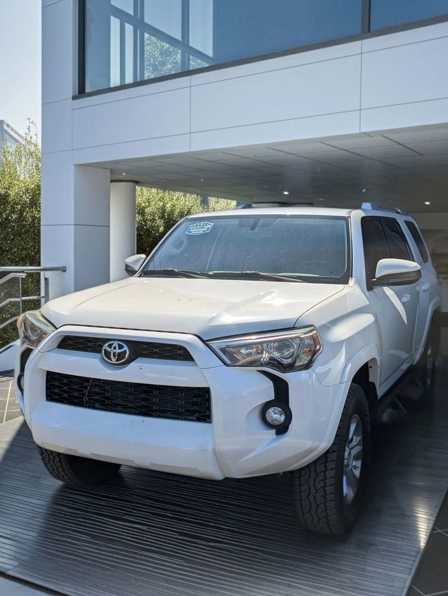Used 2017 Toyota 4Runner SR5 image 1