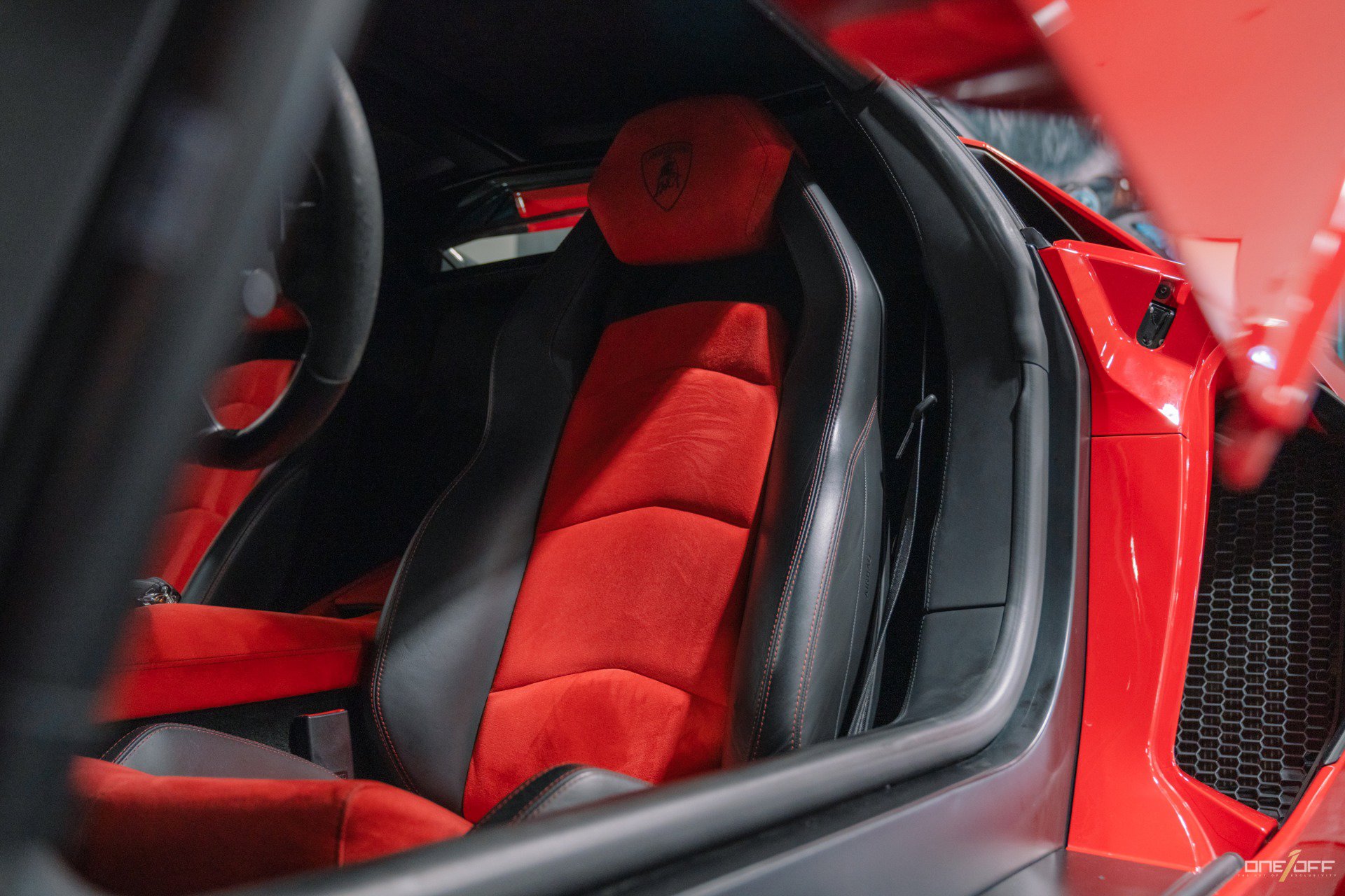 Used 2015 Lamborghini Aventador LP 700-4 image 34
