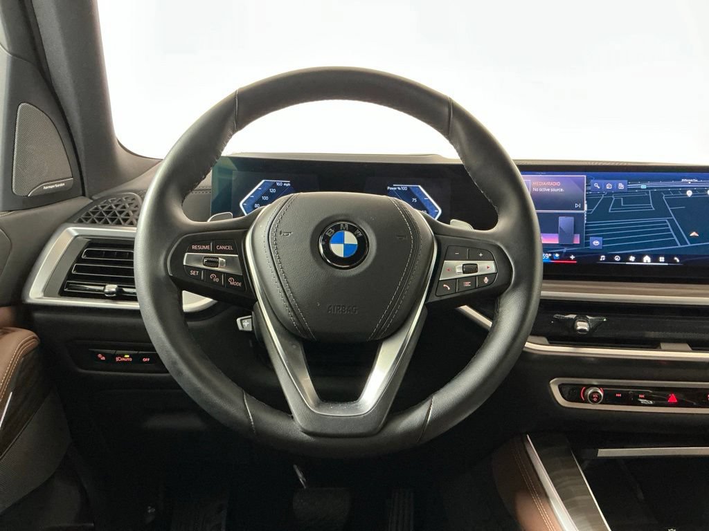 Used 2025 BMW X5 xDrive40i w/ Climate Comfort Package AWD/4WD image 15