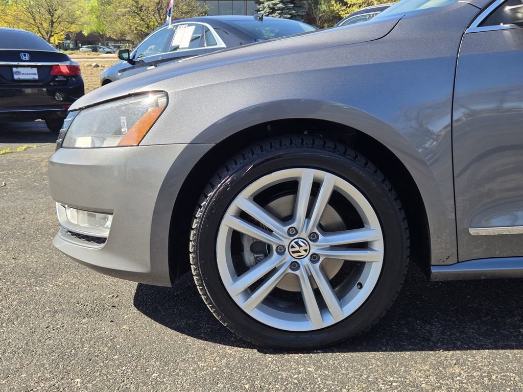 Used 2014 Volkswagen Passat TDI SEL Premium image 6