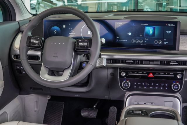 New 2026 Hyundai Ioniq 9 SEL AWD/4WD image 19