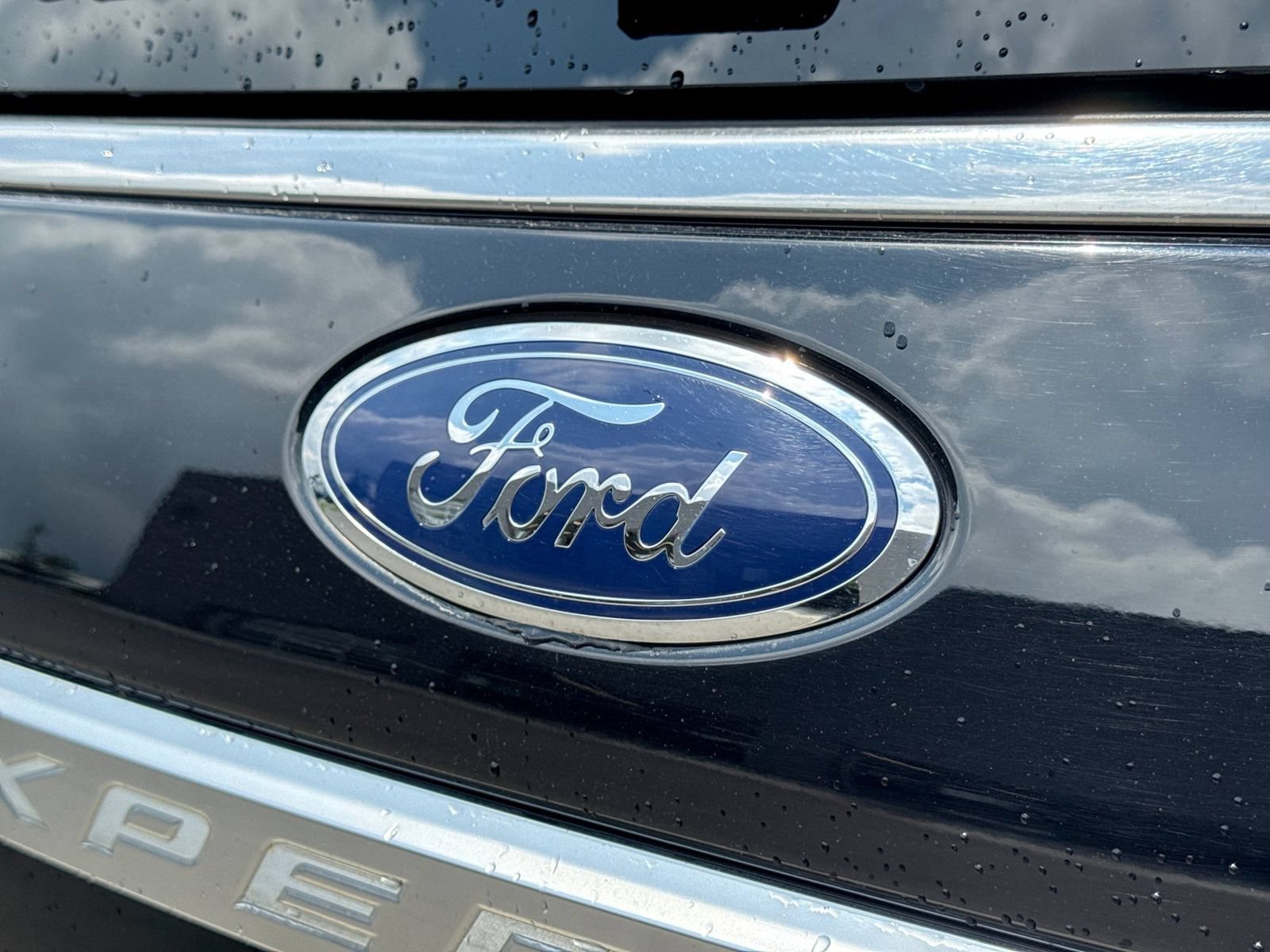 Used 2019 Ford Expedition Platinum AWD/4WD image 14