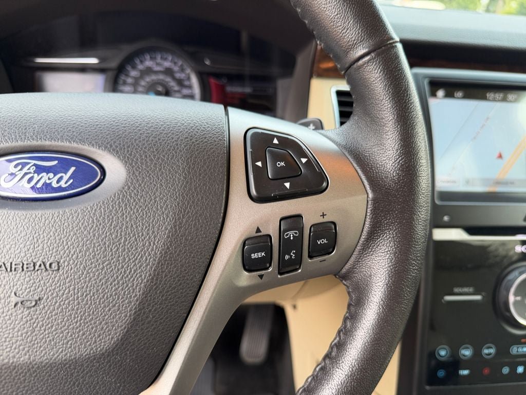 Used 2017 Ford Flex Limited w/ Equipment Group 303A AWD/4WD image 16