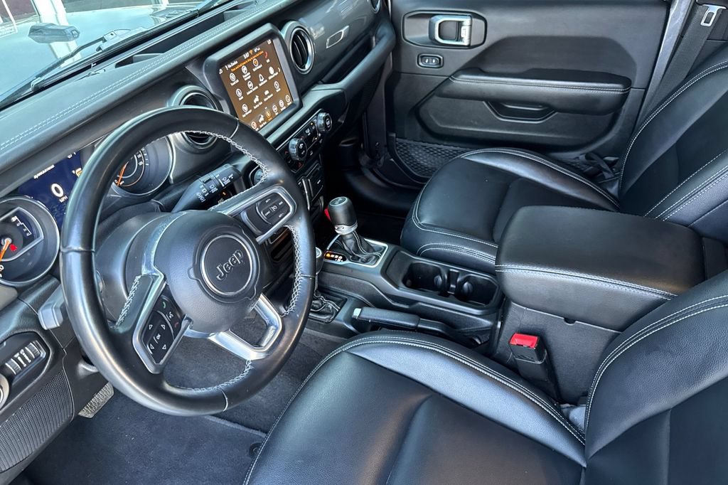 Used 2021 Jeep Wrangler Unlimited Sahara w/ Uconnect 4C Nav & Sound Group AWD/4WD image 10