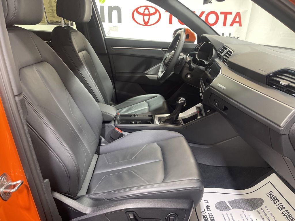 Used 2025 Audi Q3 2.0T Premium image 14