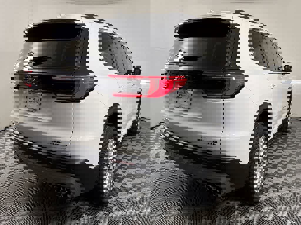 New 2025 GMC Acadia Elevation w/ Elevation Premium Package image 11