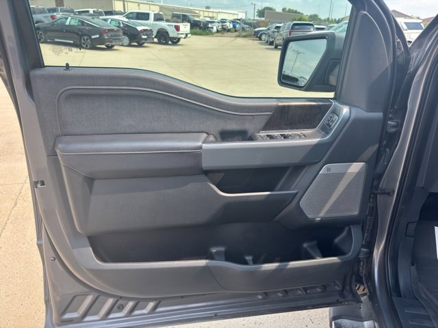 Certified 2021 Ford F150 Lariat w/ FX4 Off-Road Package AWD/4WD image 23