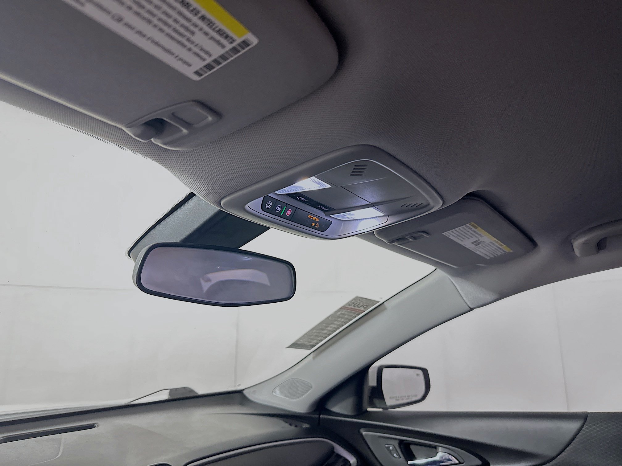 Used 2021 Chevrolet Malibu LS FWD image 18