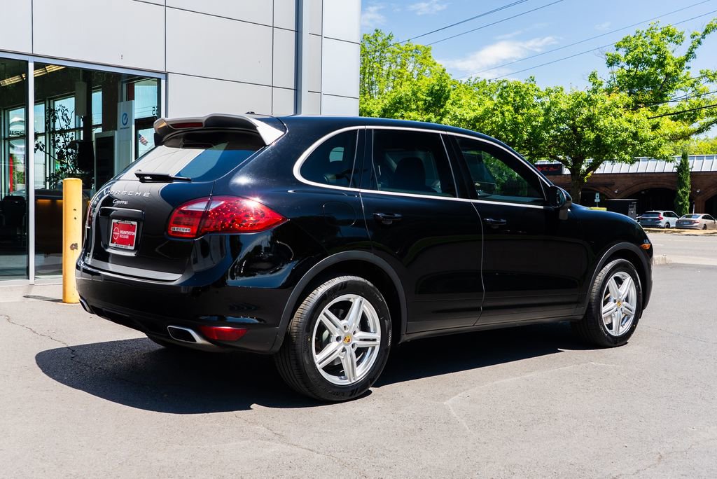 Used 2014 Porsche Cayenne AWD/4WD image 6