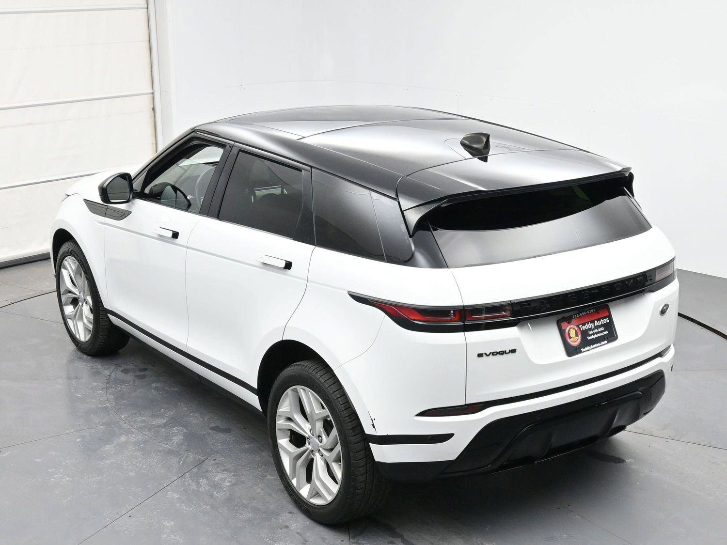 Used 2021 Land Rover Range Rover Evoque SE image 33