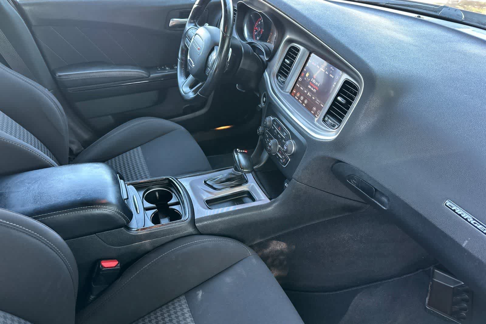 Used 2022 Dodge Charger GT w/ Blacktop Package RWD image 17