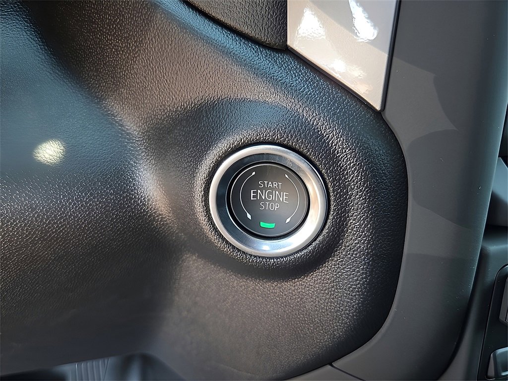 New 2026 GMC Sierra 1500 Pro w/ Pro Value Package image 16