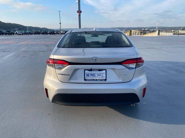 Used 2024 Toyota Corolla LE FWD image 7