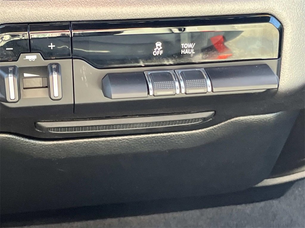 Used 2024 RAM 1500 Big Horn image 27