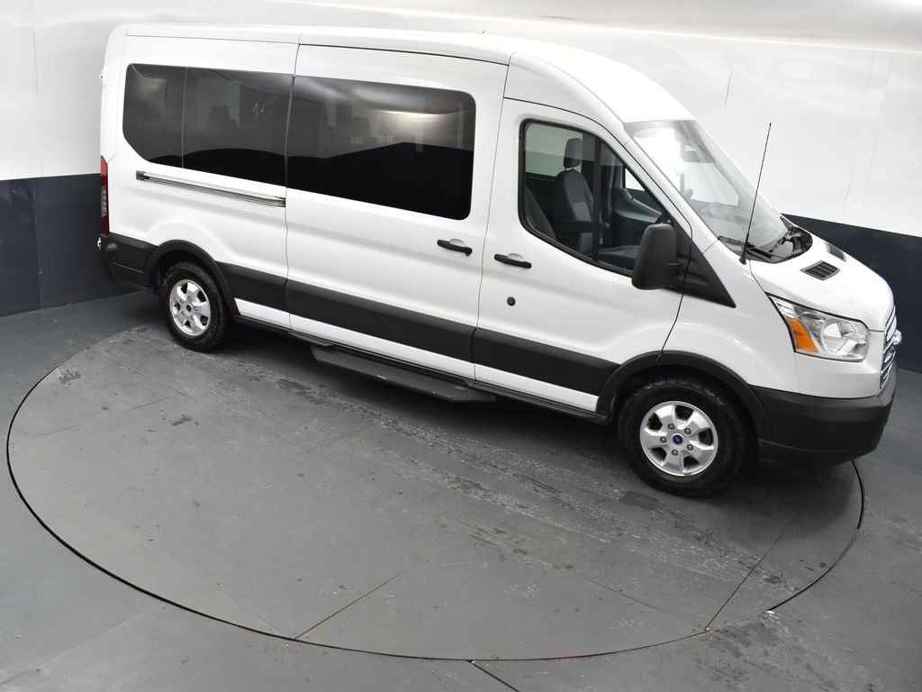 Used 2019 Ford Transit 350 XLT image 34