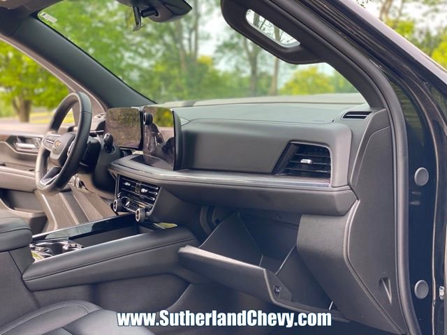 Used 2025 Chevrolet Tahoe LT AWD/4WD image 19