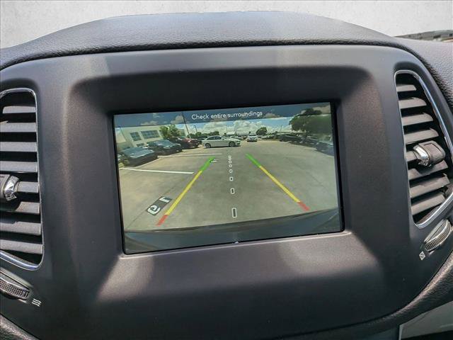 Used 2021 Jeep Compass Latitude w/ Convenience Group FWD image 13