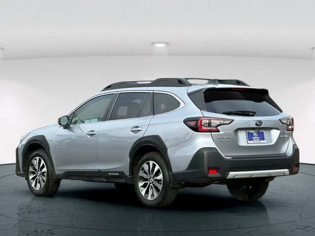 Certified 2023 Subaru Outback Limited AWD/4WD image 4