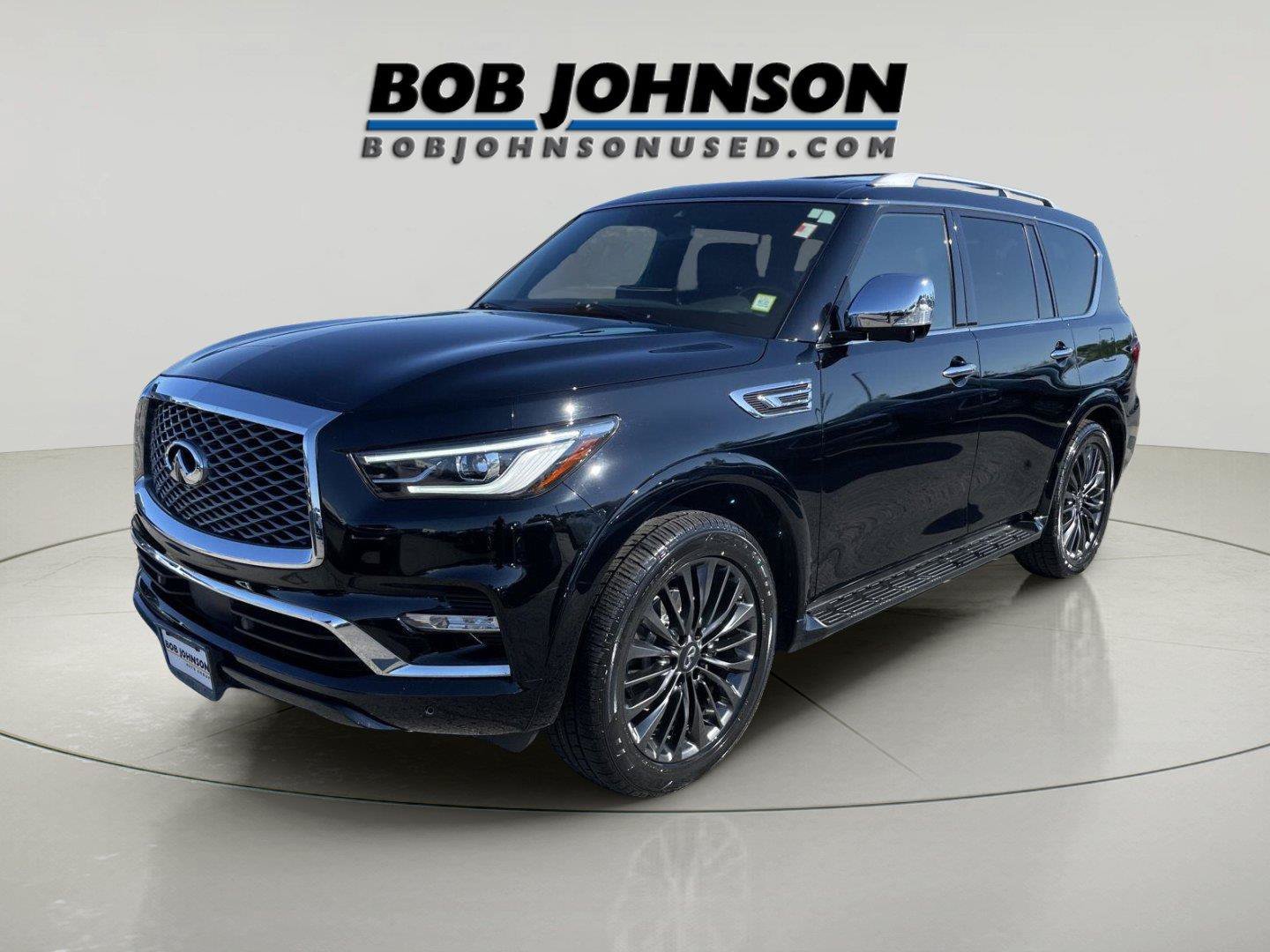 Used 2023 INFINITI QX80 Sensory w/ All-Season Package AWD/4WD image 3