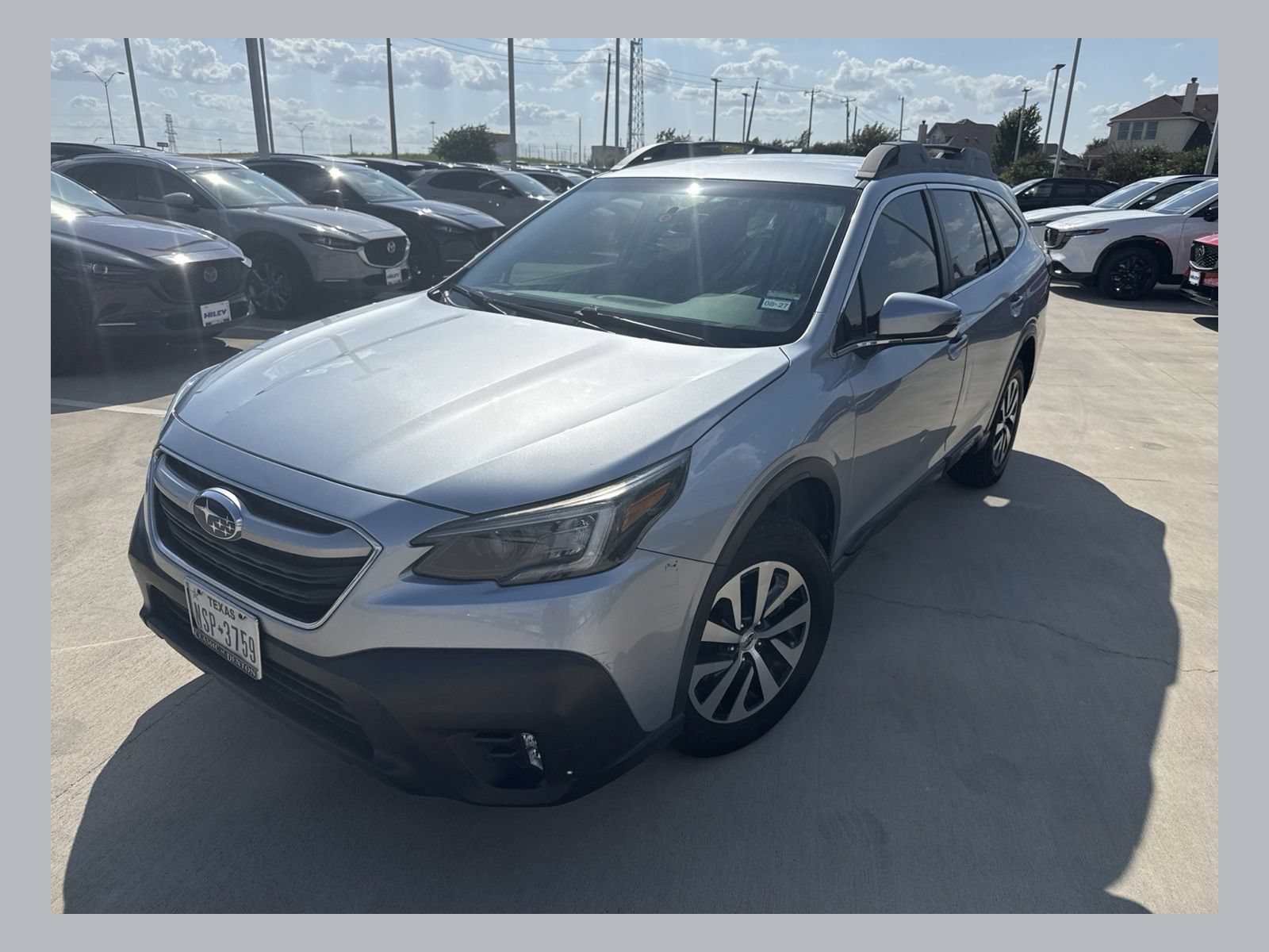 Used 2020 Subaru Outback Premium AWD/4WD image 1