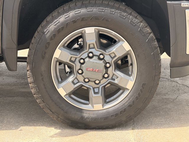 New 2026 GMC Sierra 2500 SLT w/ SLT Premium Package image 9