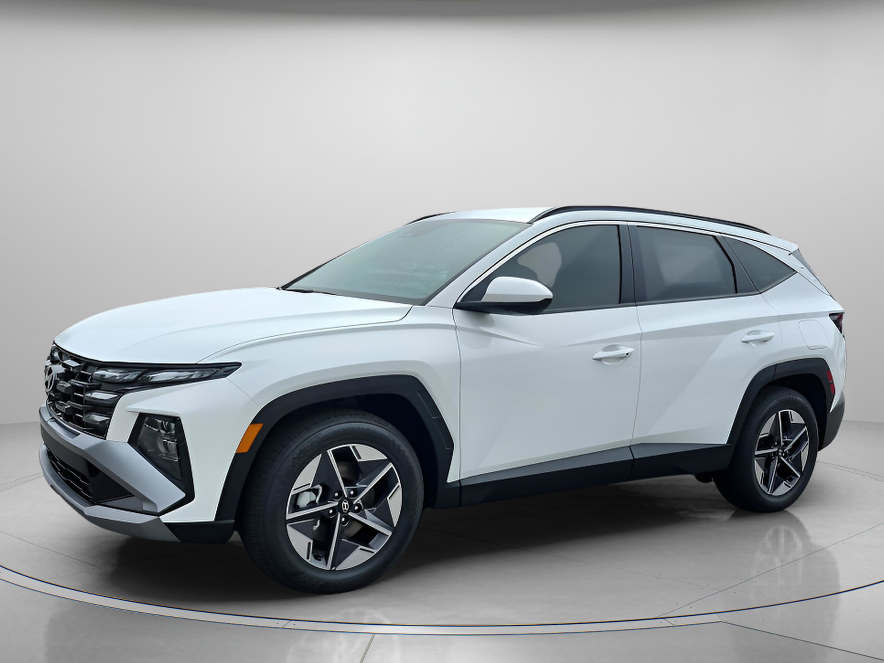 New 2026 Hyundai Tucson SEL image 2