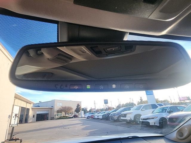 Used 2020 Toyota Camry XSE image 41