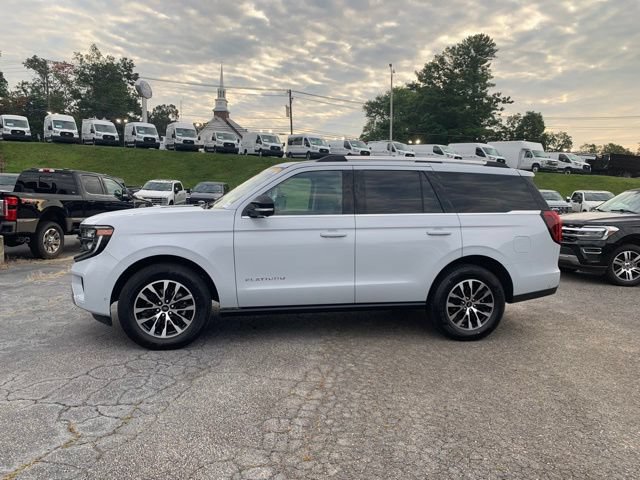 Certified 2025 Ford Expedition Platinum AWD/4WD image 5