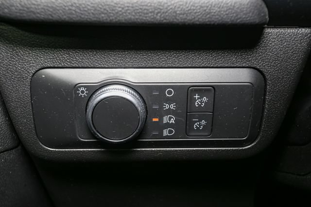 Used 2022 Ford Escape SE w/ Cold Weather Package AWD/4WD image 32