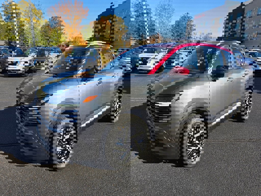New 2026 Nissan Kicks SV image 7