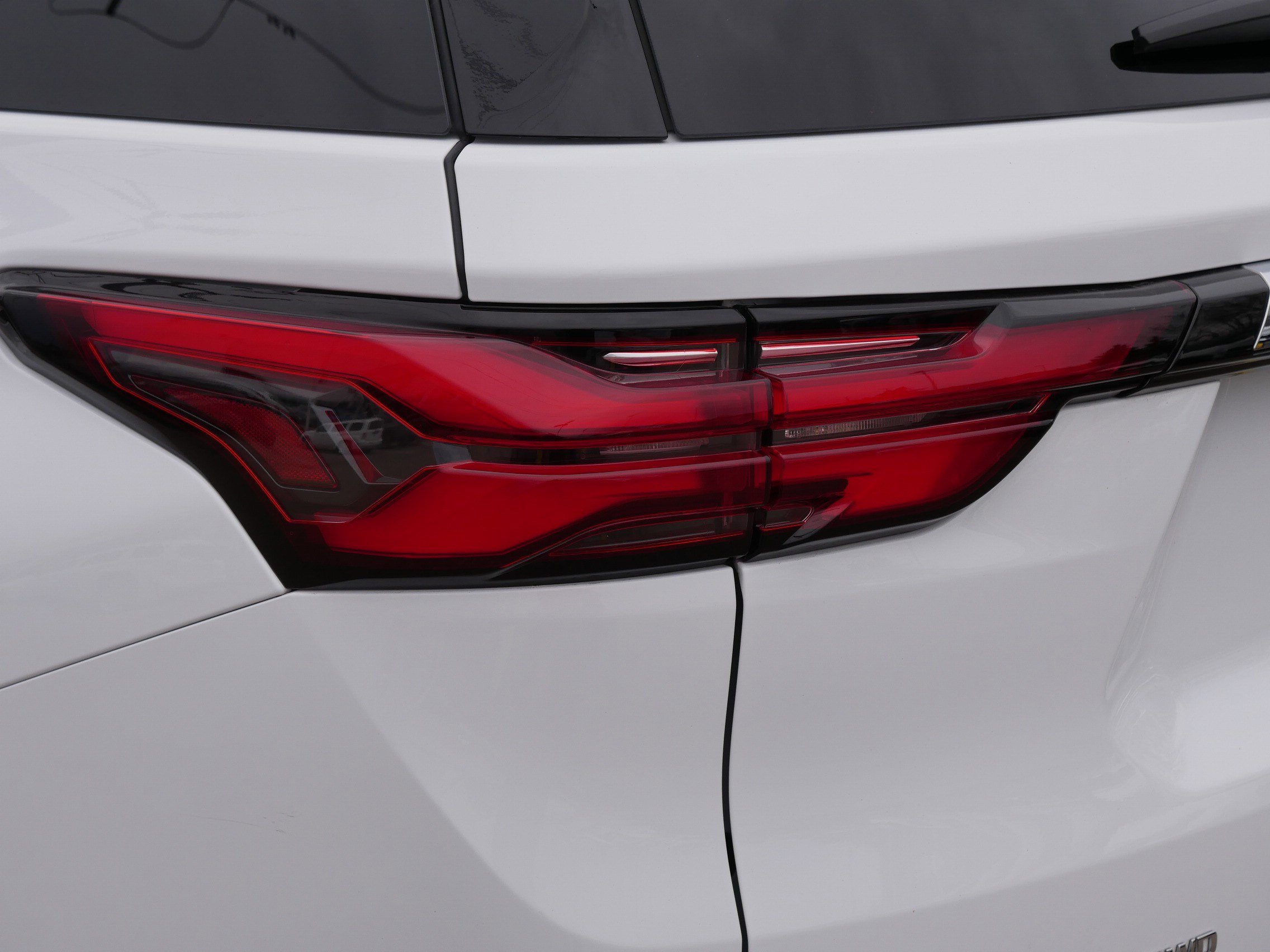 Used 2023 Chevrolet Traverse LT image 17