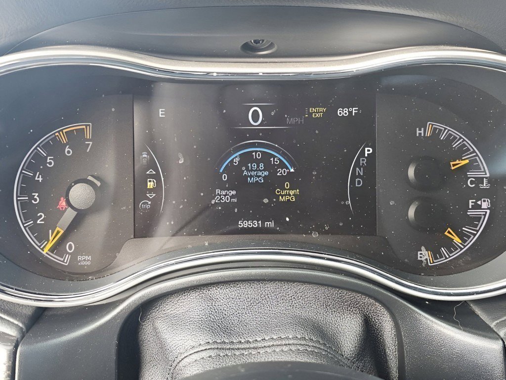 Used 2019 Jeep Grand Cherokee Summit w/ Platinum Series Group AWD/4WD image 33