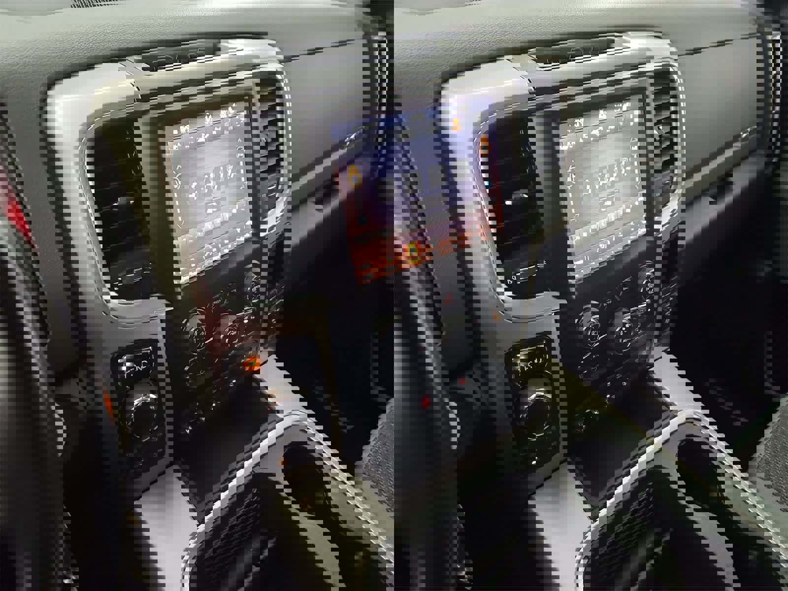 Used 2018 RAM 1500 Big Horn image 28