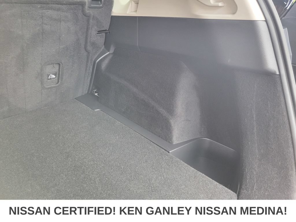 Certified 2021 Nissan Rogue SV AWD/4WD image 44
