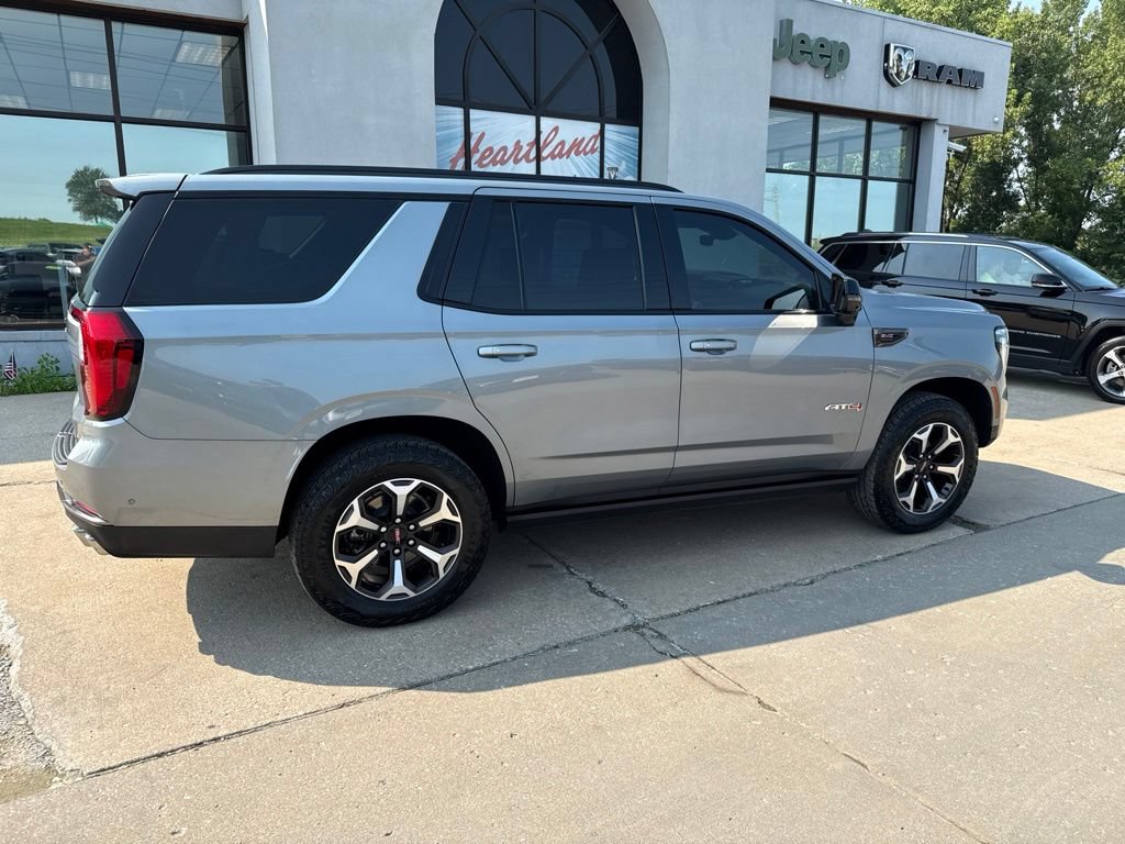 Used 2026 GMC Yukon AT4 Ultimate AWD/4WD image 5