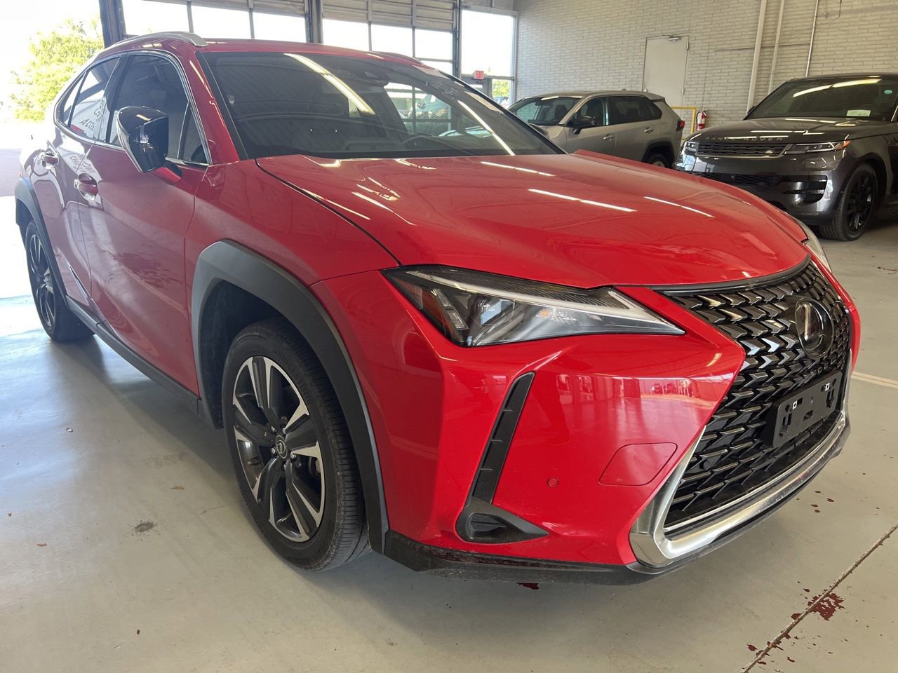 Used 2024 Lexus UX 250h FWD image 3