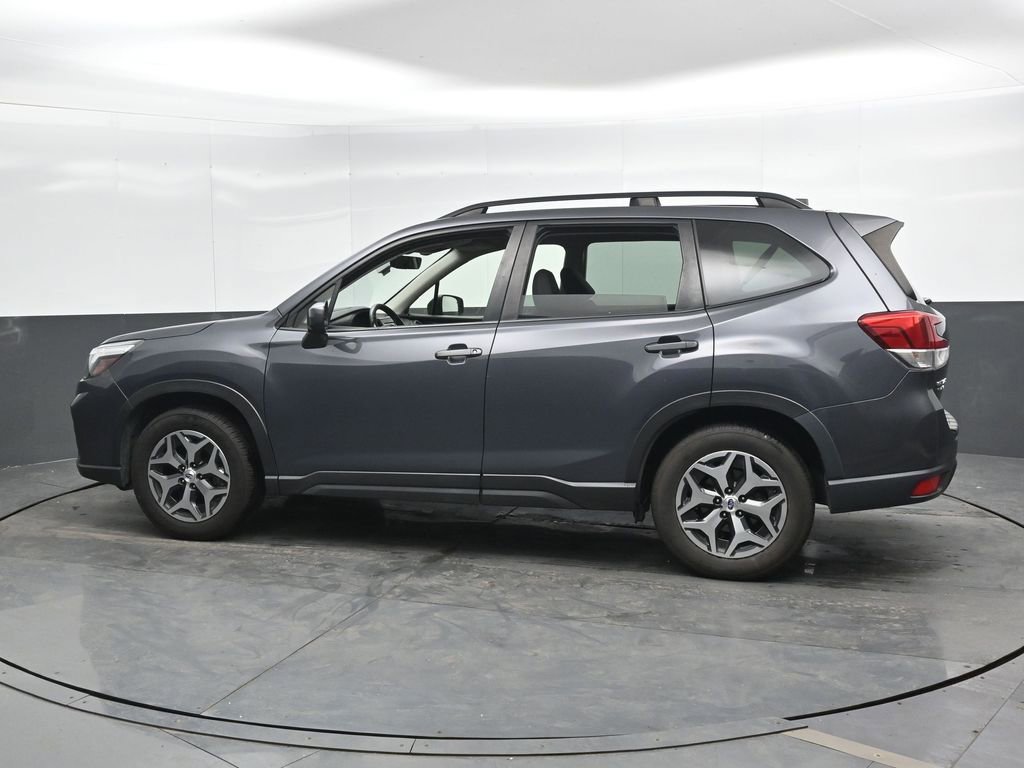 Used 2020 Subaru Forester Premium AWD/4WD image 9