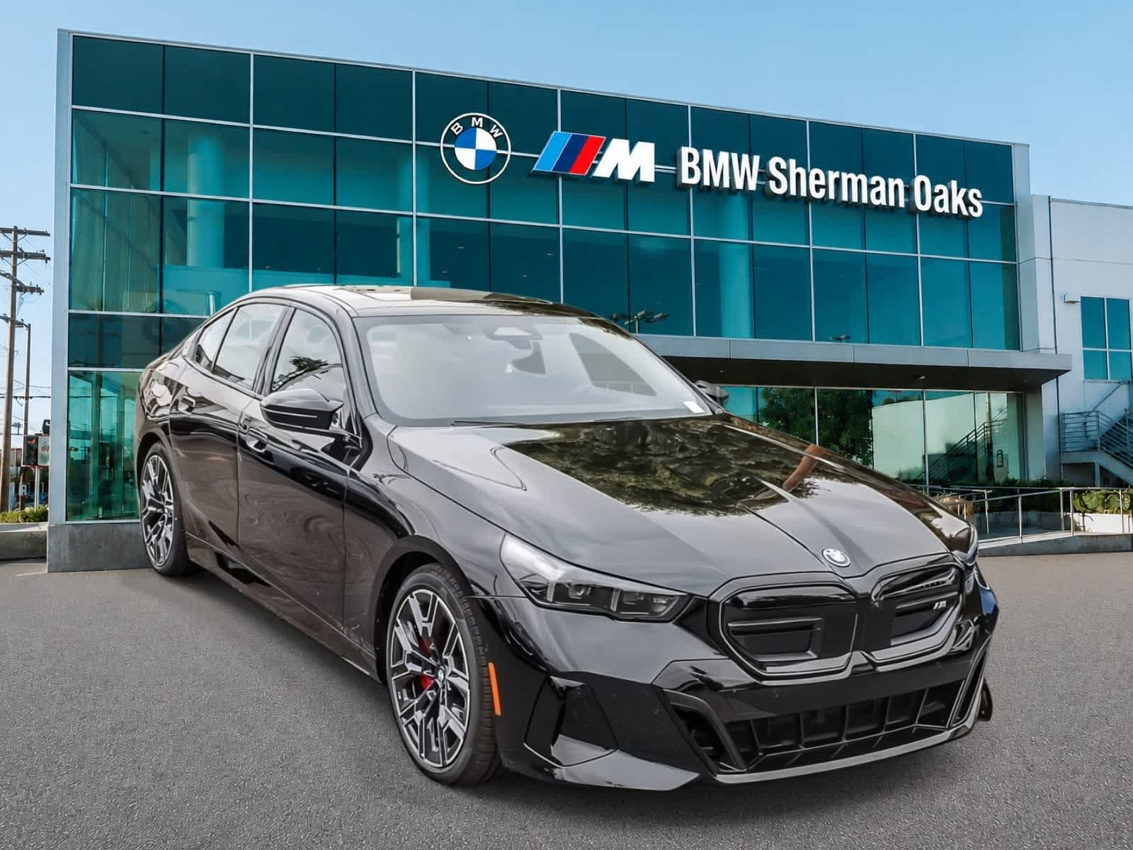 New 2026 BMW i5 M60 w/ Premium Package AWD/4WD image 3