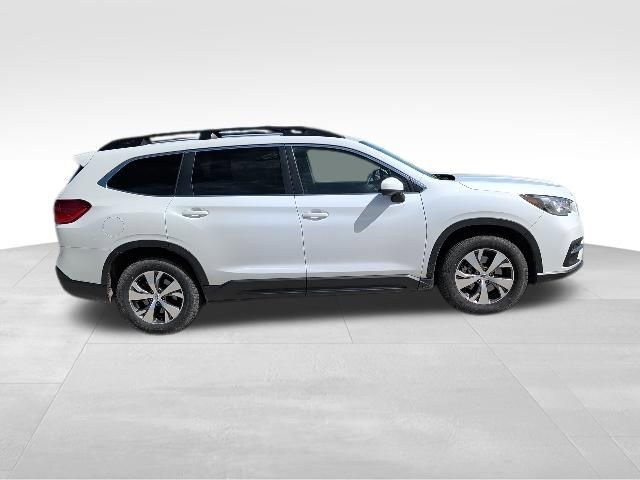 Used 2022 Subaru Ascent Premium AWD/4WD image 2